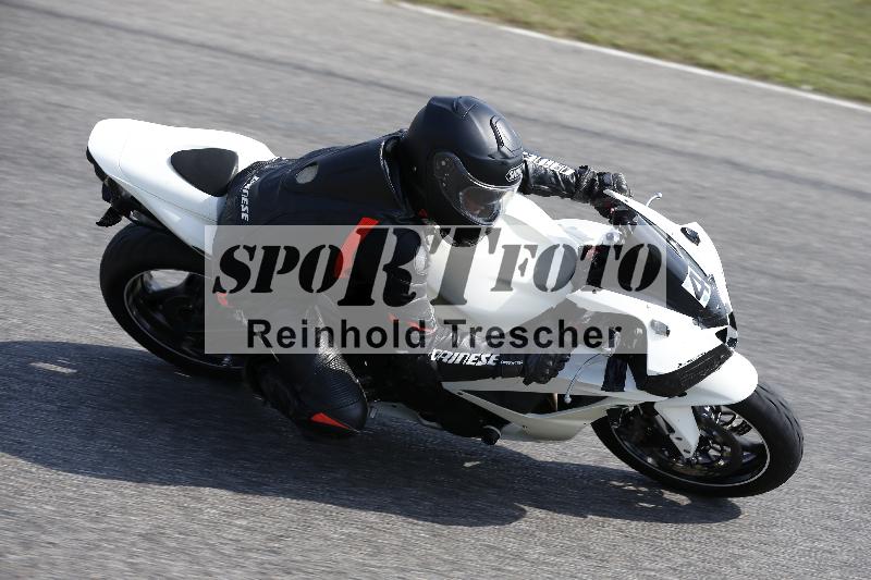 /Archiv-2025/49 26.08.2025 Cornu Master School ADR/gruen-vert/4